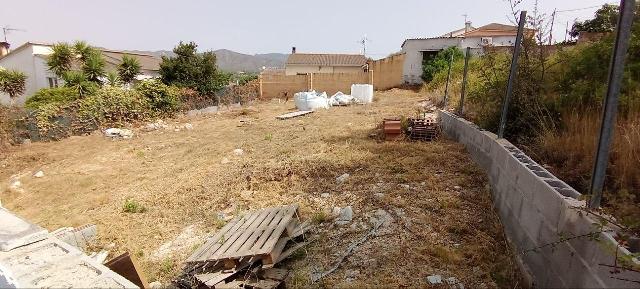 Imagen 3 Inmueble 304874 - Solar Urbano en venta en Bisbal Del Penedès (La) / En la urbanización de Can Gordei de la ...