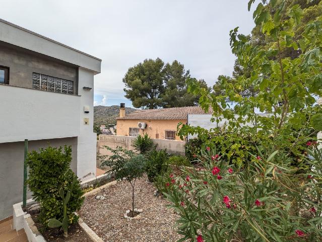 Imagen 1 Inmueble 305302 - Casa Aislada en venta en Vendrell (El) / Urbanización Mas Astor, a 10m en coche del Vendrell.