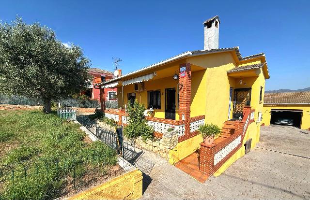 Imagen 1 Inmueble 305804 - Casa Aislada en venta en Bisbal Del Penedès (La) / Urb. Can Gordei, La Bisbal Del Penedés.