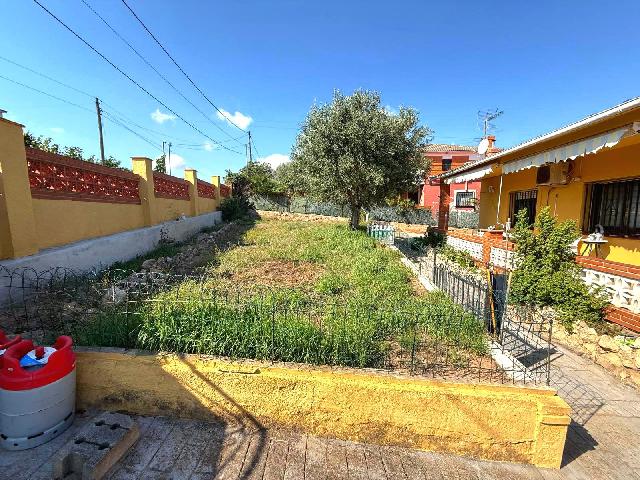 Imagen 4 Inmueble 305804 - Casa Aislada en venta en Bisbal Del Penedès (La) / Urb. Can Gordei, La Bisbal Del Penedés.
