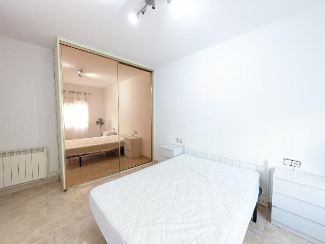 Imagen 5 Inmueble 306128 - Apartamento en venta en Vendrell (El) / Ubicación céntrica, junto a todos los servicios