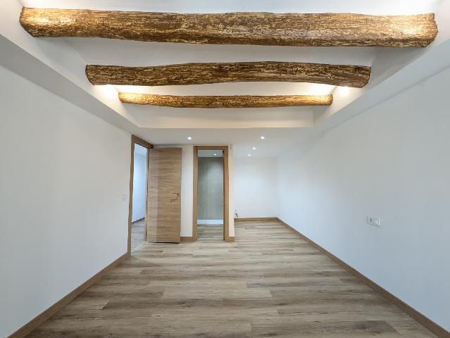 Imagen 12 Inmueble 306642 - Casa Adosada en venta en Vendrell (El) / Centro de El Vendrell, cerca de comercios y servicios.