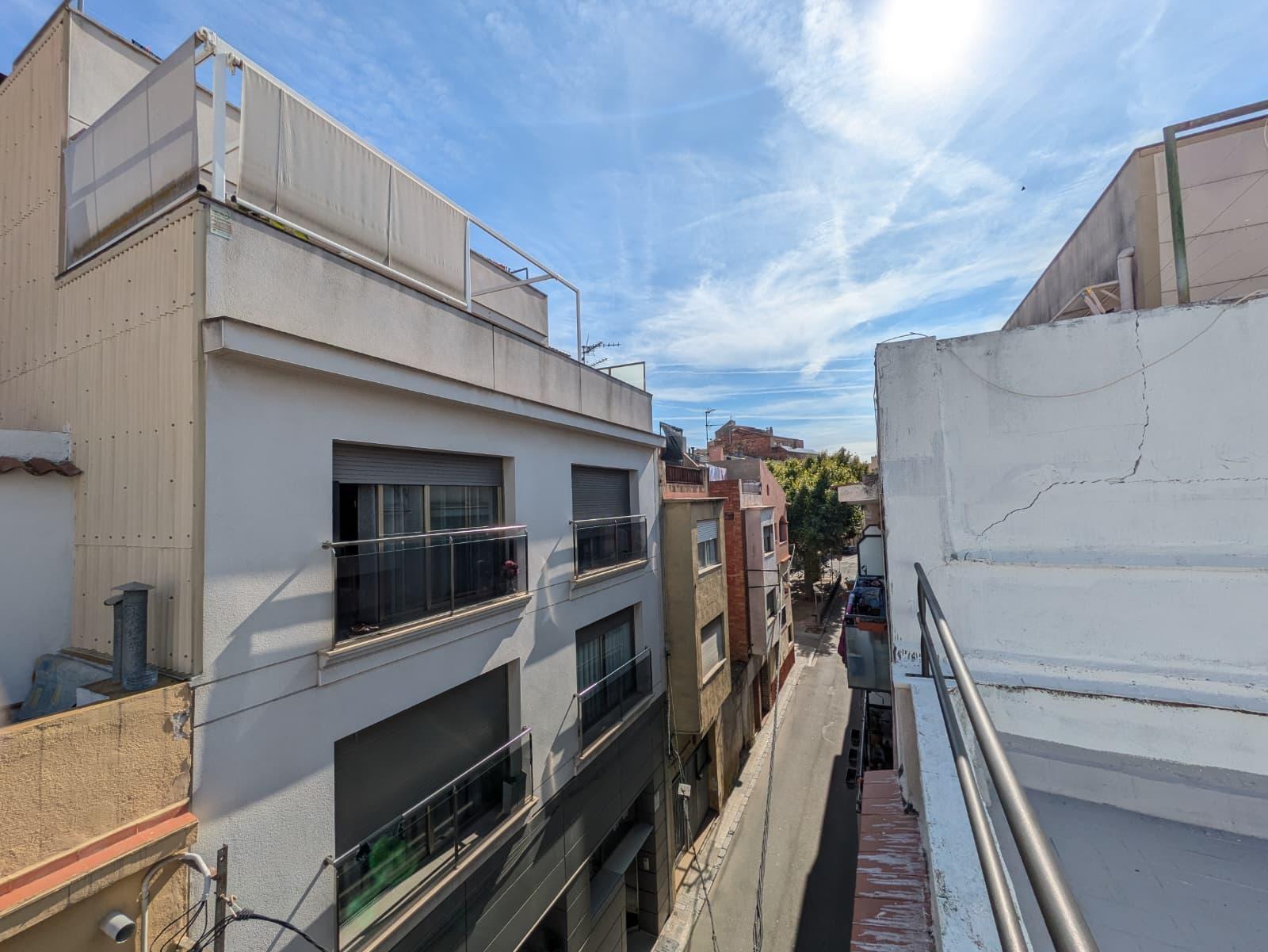 Imagen 36 Casa Adosada en venta en Vendrell El / Centro de El Vendrell, cerca de comercios y servicios.