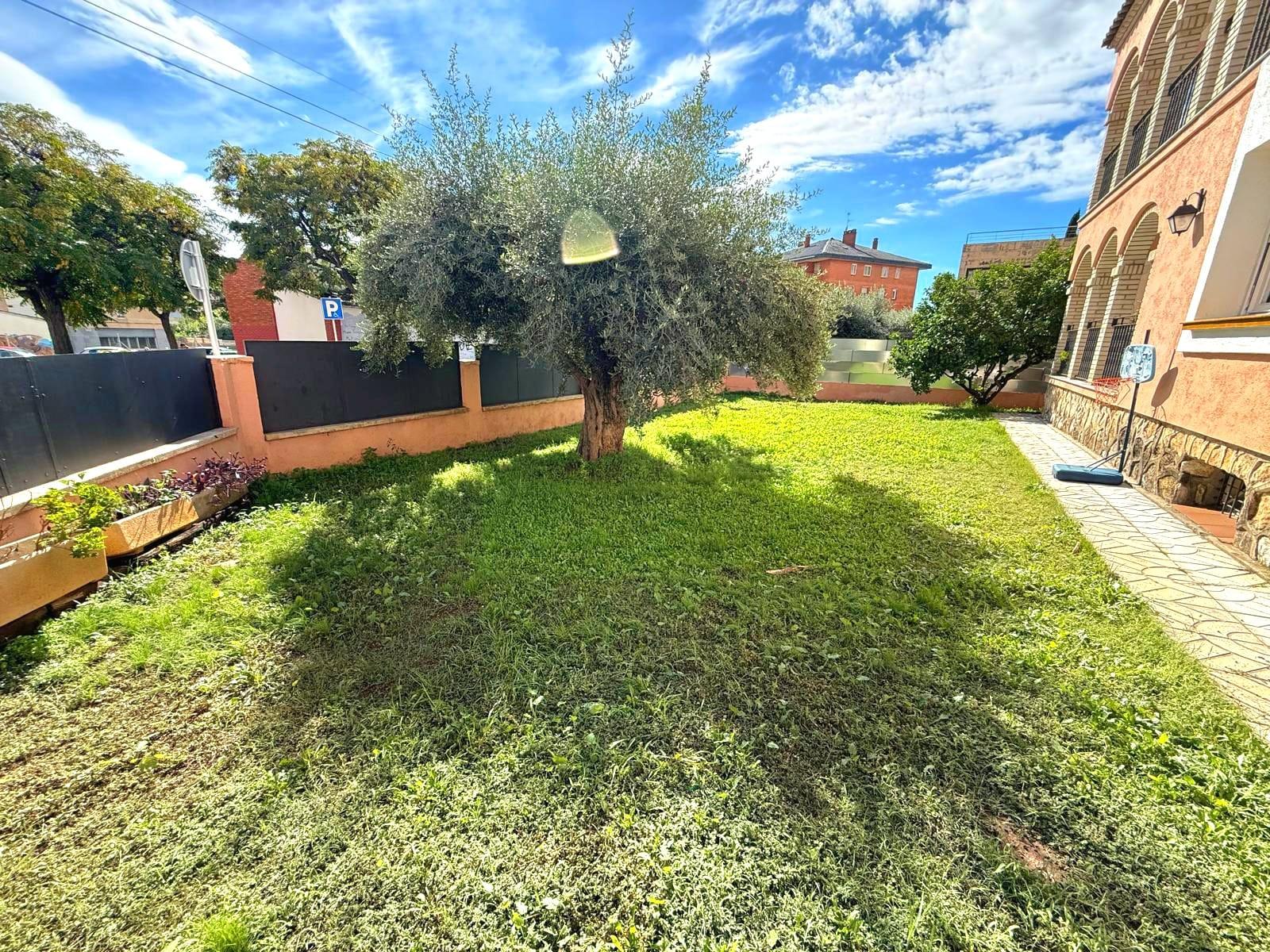 Imagen 4 Casa Aislada en venta en Vendrell El / A pocos pasos del centro del pueblo