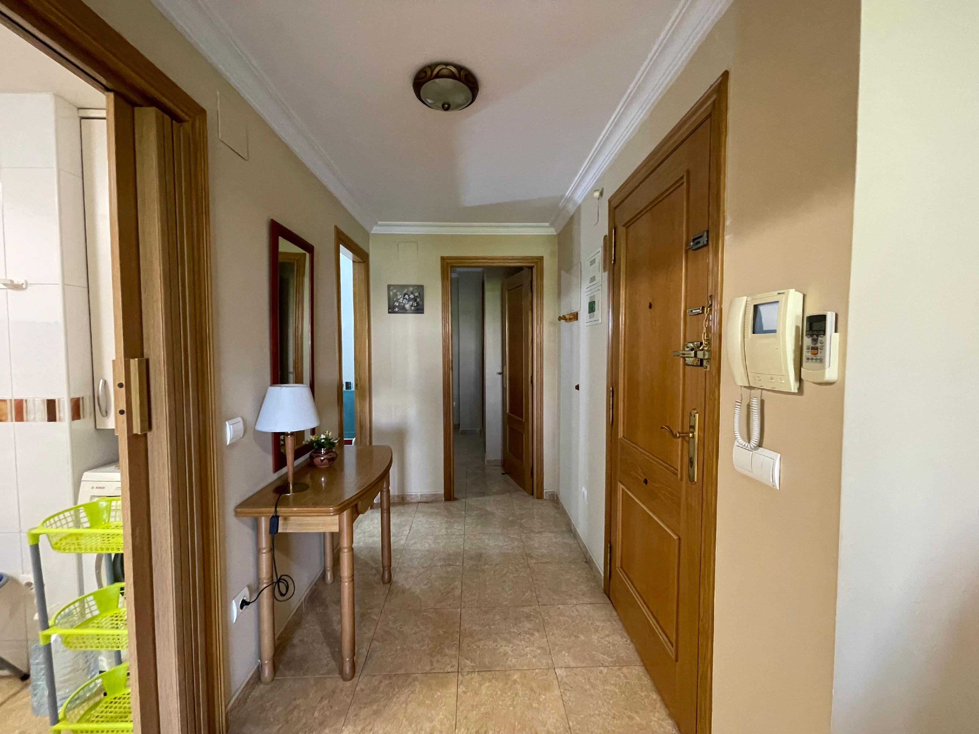 Imagen 3 Piso en venta en Castellón De La Plana/castelló De La Plana / Frente a Hospital Provincial