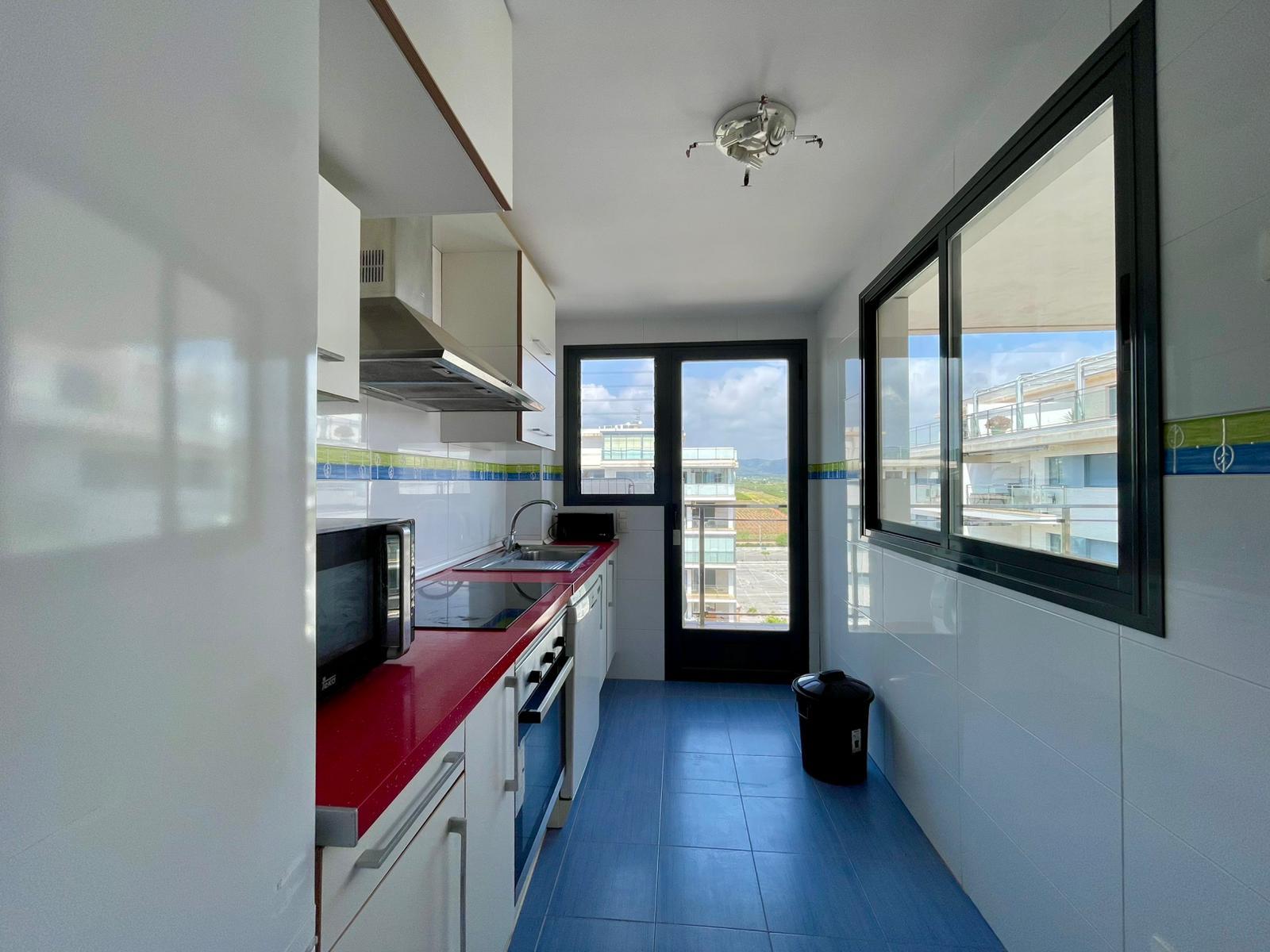 Imagen 7 Ático en venta en Oropesa Del Mar/orpesa / A 300m de la Playa de Les Amplàries y Mercadona