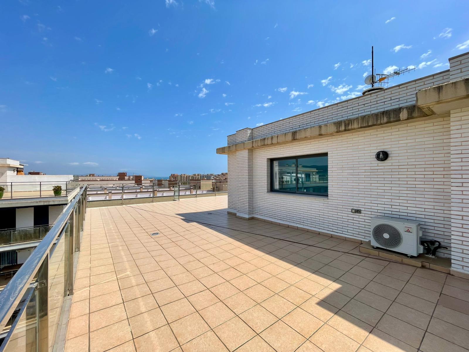 Imagen 32 Ático en venta en Oropesa Del Mar/orpesa / A 300m de la Playa de Les Amplàries y Mercadona