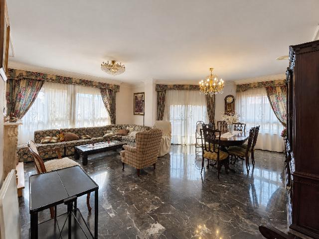Imagen 3 Inmueble 305965 - Piso en venta en Vila-real / Avenida Pio iix, junto a Torre Motxa 