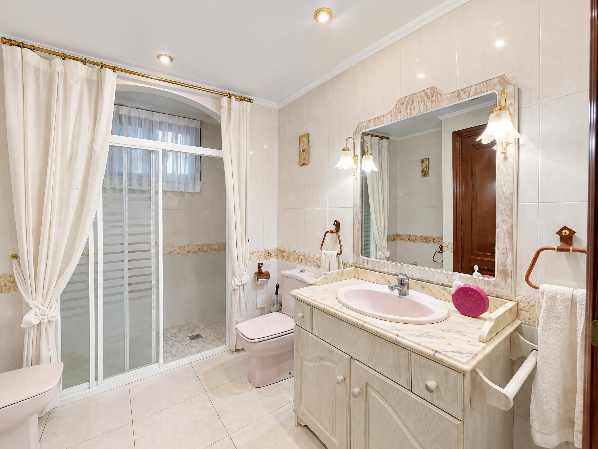 Imagen 20 Piso en venta en Vila-real / Avenida Pio iix, junto a Torre Motxa 