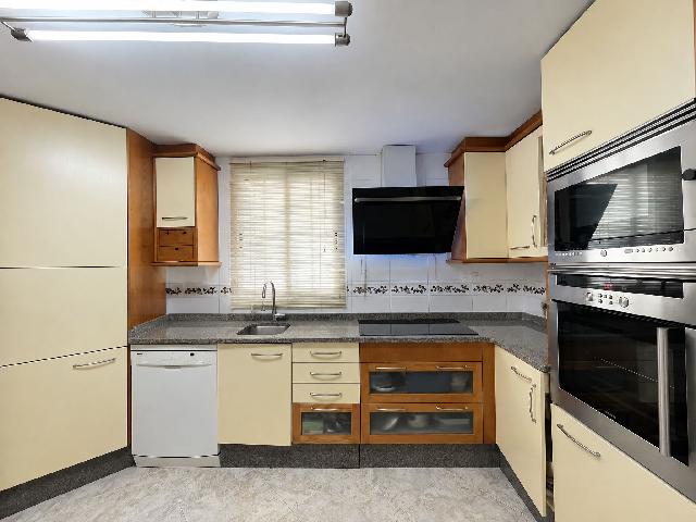 Imagen 9 Inmueble 306689 - Piso en venta en Castellón De La Plana/castelló De La Plana / Junto a la Avenida del Mar 