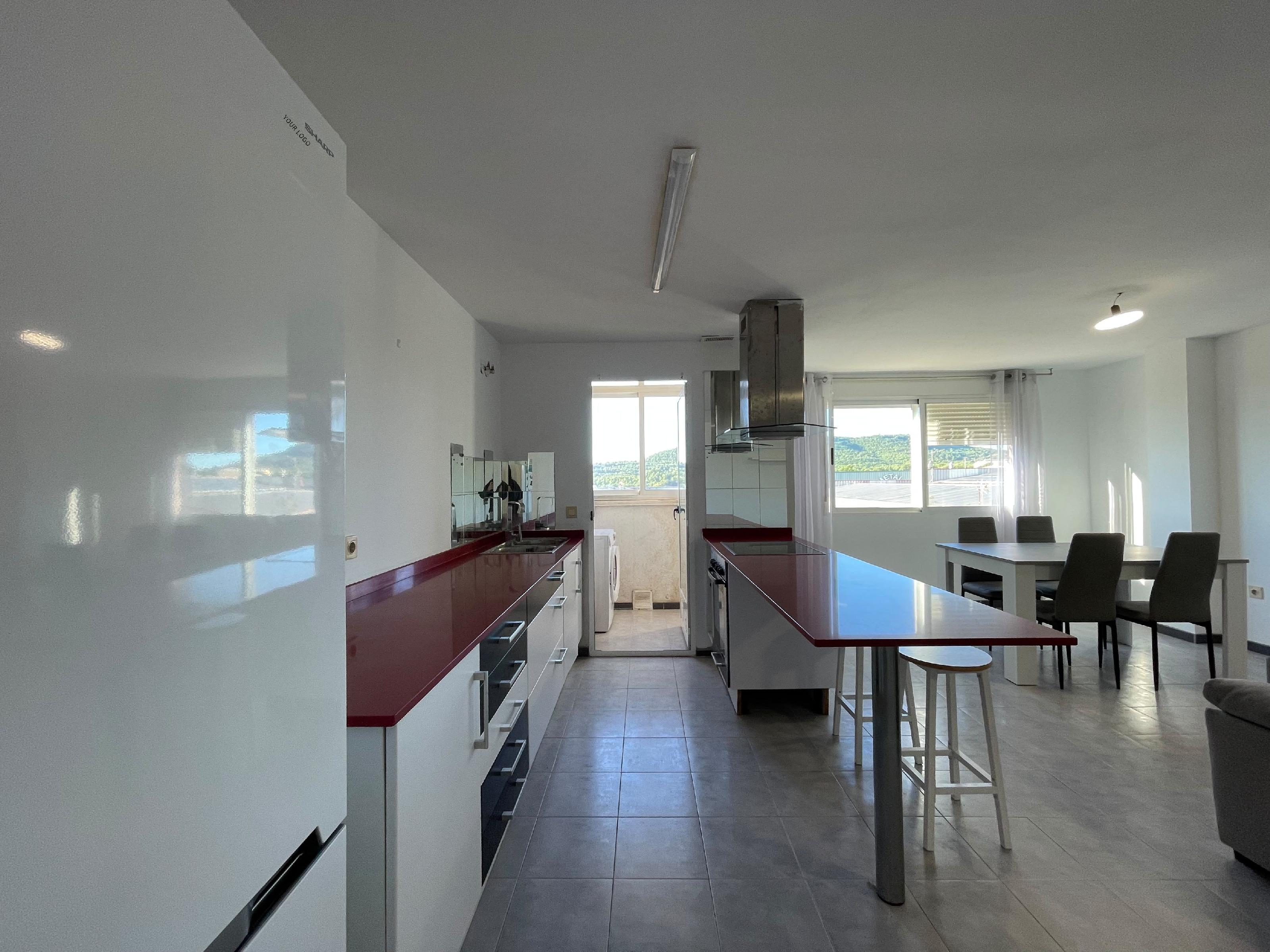 Imagen 6 Piso en venta en Alcora L´ / Junto a Mercadona .