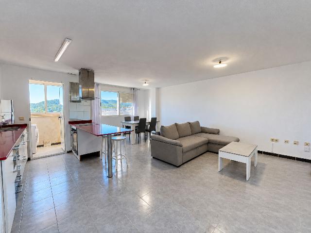Imagen 1 Inmueble 306868 - Piso en venta en Alcora (L´) / Junto a Mercadona .