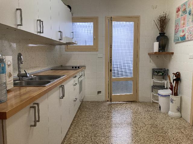 Imagen 5 Inmueble 302777 - Planta Baja en venta en Santa Eulalia Del Río / Cerca de todos los servicios básicos