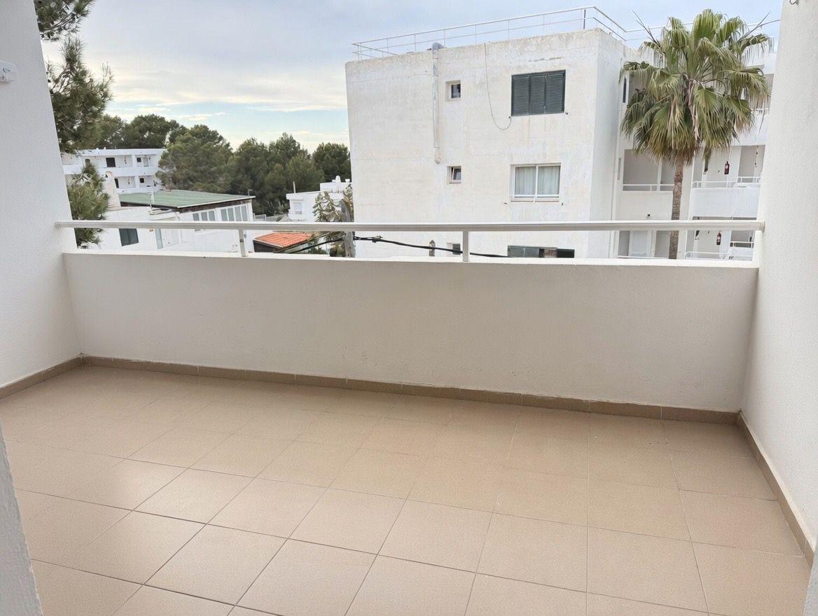 Imagen 8 Apartamento en venta en Sant Josep De Sa Talaia / Cala de Bou. Zona residencial tranquila 