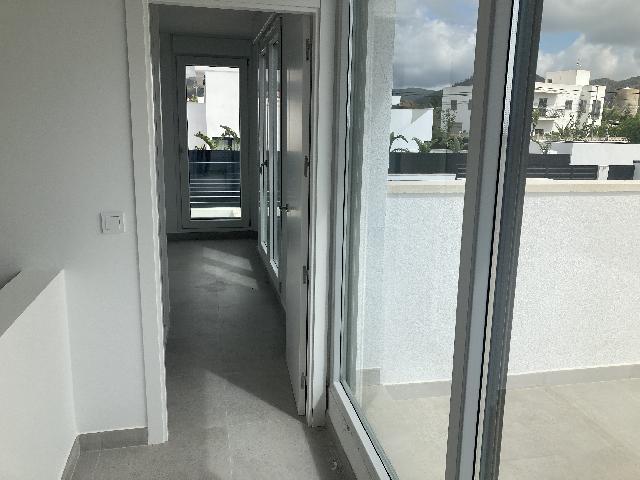 Imagen 12 Inmueble 302807 - Casa Aislada en venta en Sant Josep De Sa Talaia / Sant Jordi de Ses Salines. Zona exclusiva.