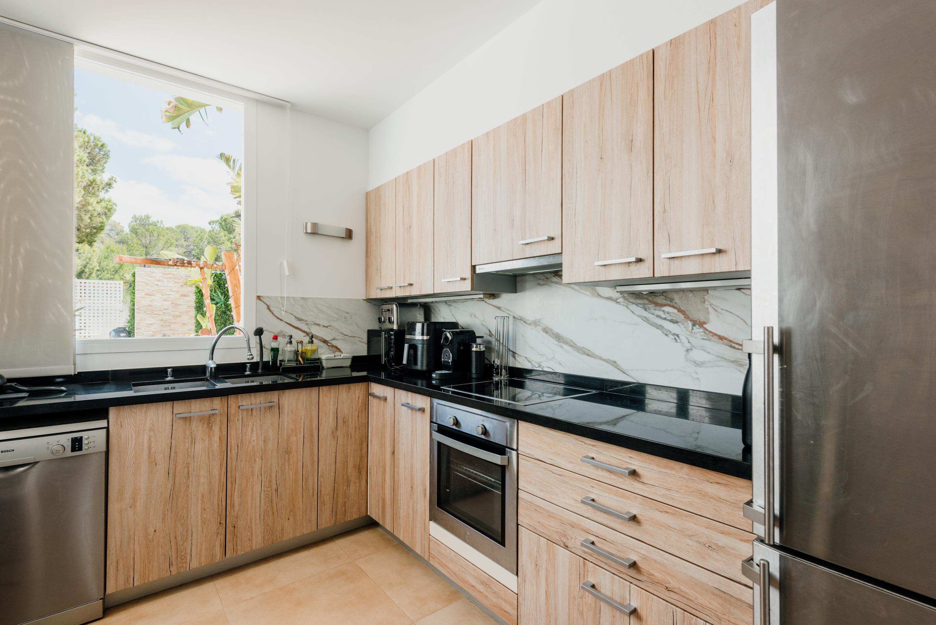 Imagen 21 Casa Adosada en venta en Sant Josep De Sa Talaia / A 3 minutos de la playa de Cala Tarida