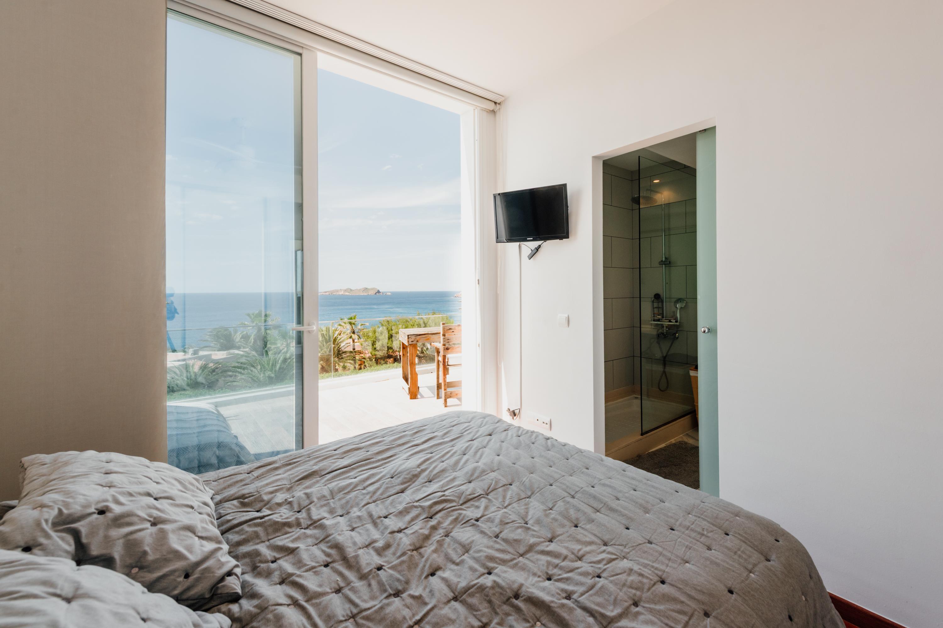 Imagen 7 Casa Adosada en venta en Sant Josep De Sa Talaia / A 3 minutos de la playa de Cala Tarida