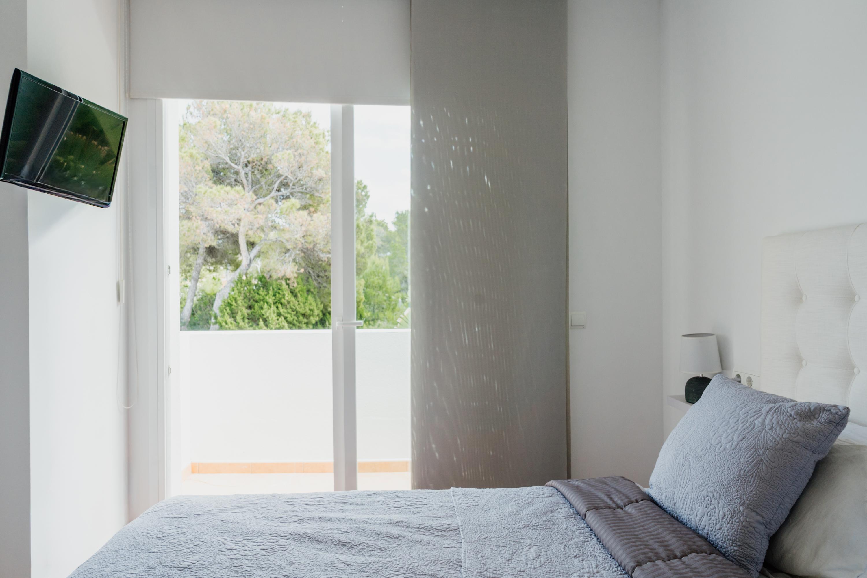 Imagen 9 Casa Adosada en venta en Sant Josep De Sa Talaia / A 3 minutos de la playa de Cala Tarida
