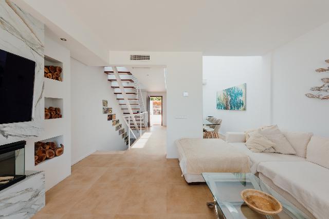 Imagen 6 Inmueble 303418 - Casa Adosada en venta en Sant Josep De Sa Talaia / A 3 minutos de la playa de Cala Tarida