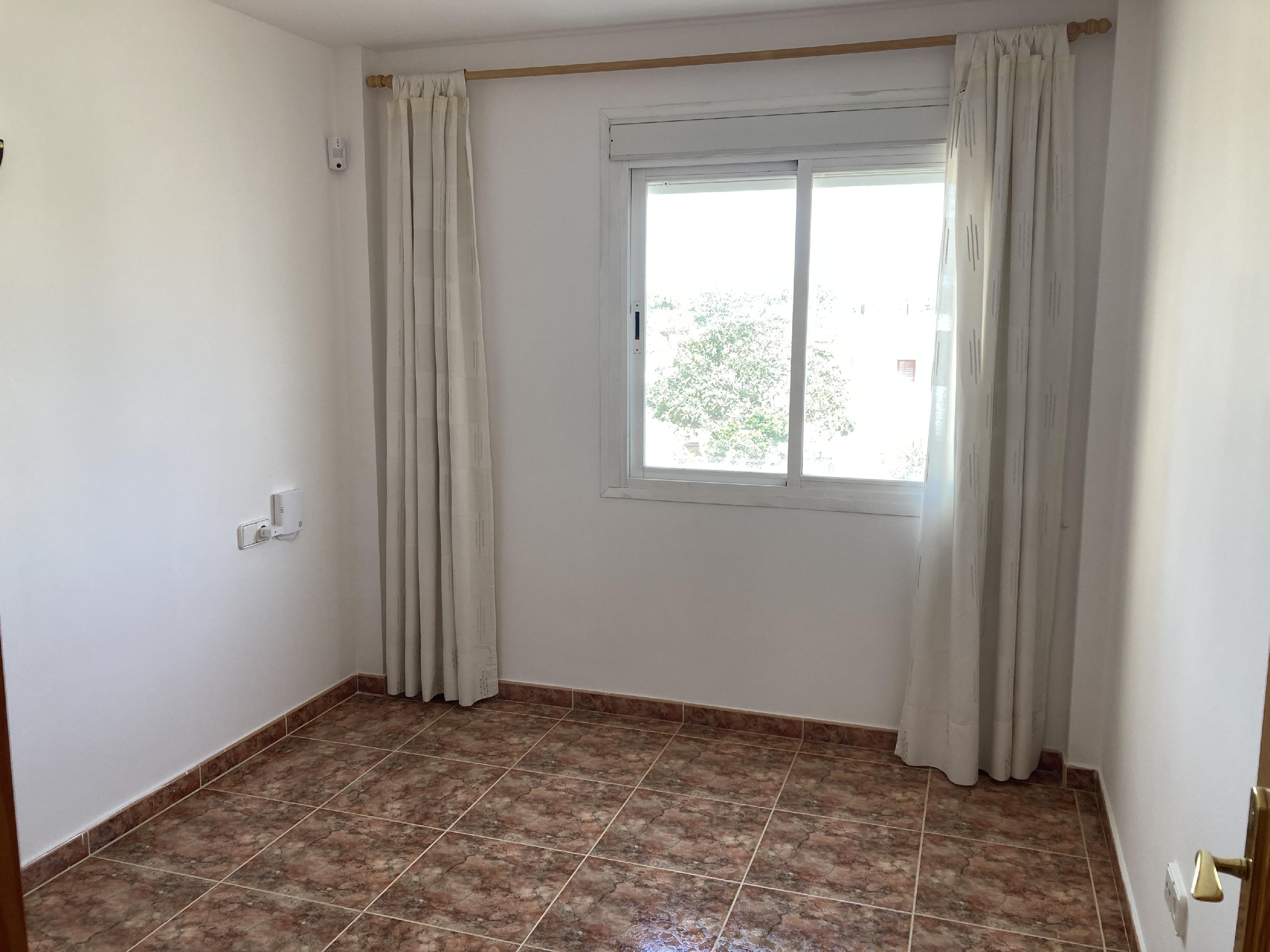 Imagen 1 Piso en venta en Santa Eulalia Del Río / Zona Puig den Valls, junto al Parc Des Pins