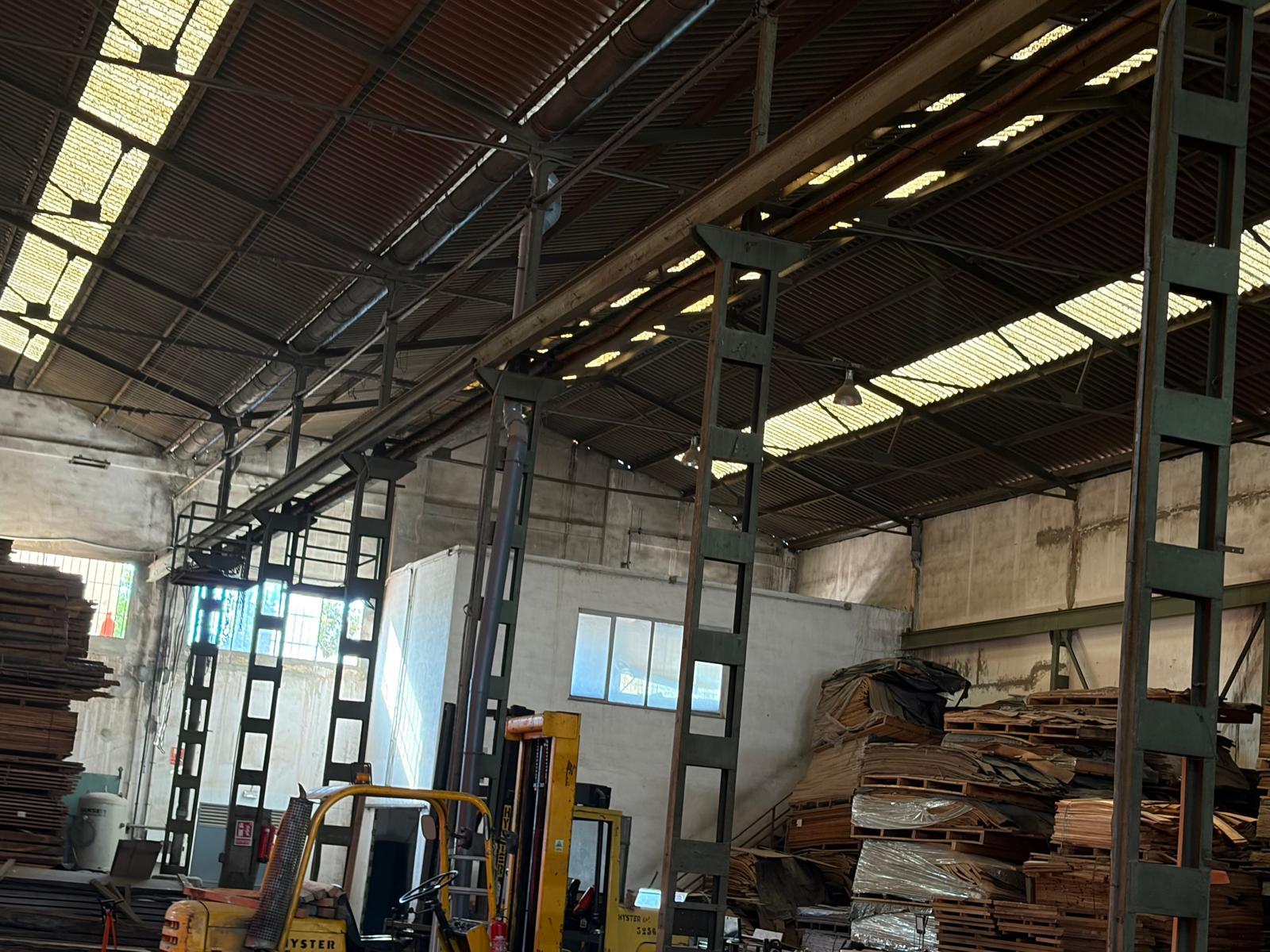 Imagen 2 Local Industrial en venta en Beniparrell / En el Polígono Industrial San Francisco
