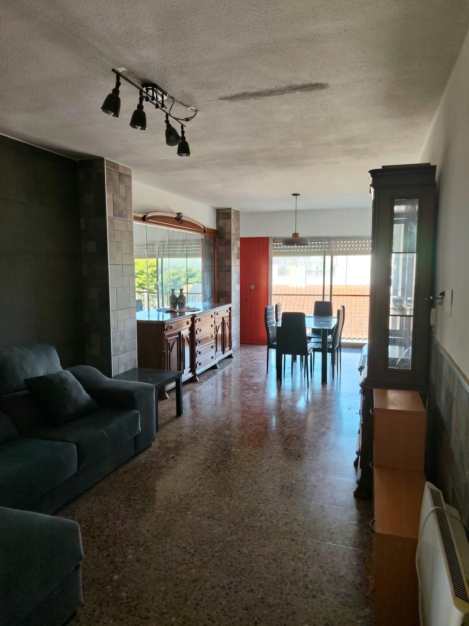 Imagen 1 Piso en venta en Catarroja / Lluis Vives, cerca de la estación.