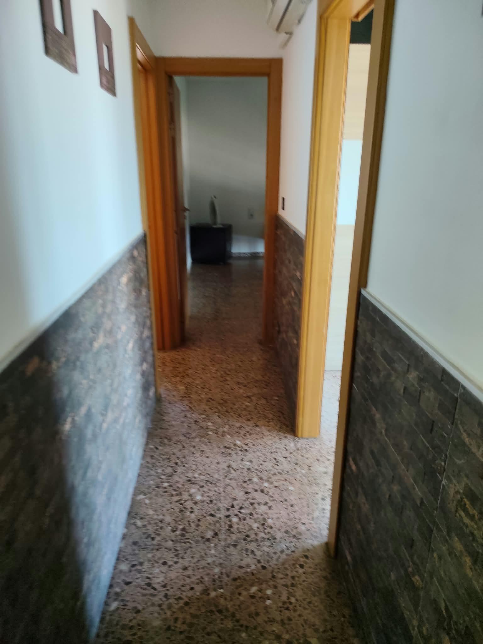 Imagen 27 Piso en venta en Catarroja / Lluis Vives, cerca de la estación.
