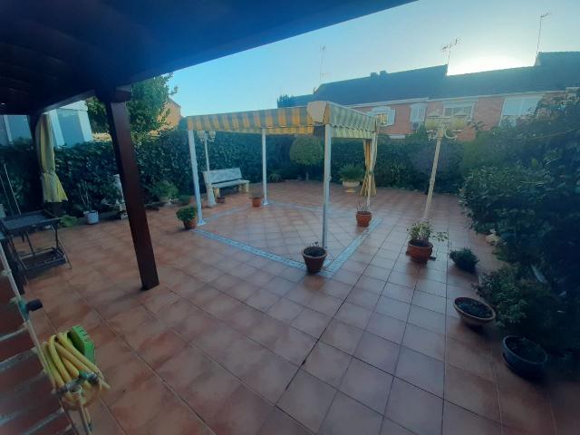 Imagen 6 Inmueble 303510 - Casa en venta en Parla /  Cerca escuela educación infantil el manzano