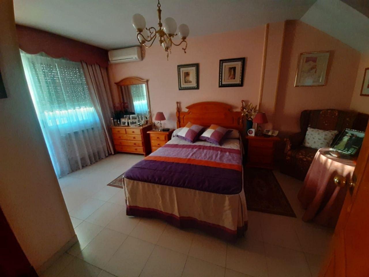 Imagen 3 Casa en venta en Parla /  Cerca escuela educación infantil el manzano