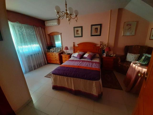 Imagen 3 Inmueble 303510 - Casa en venta en Parla /  Cerca escuela educación infantil el manzano