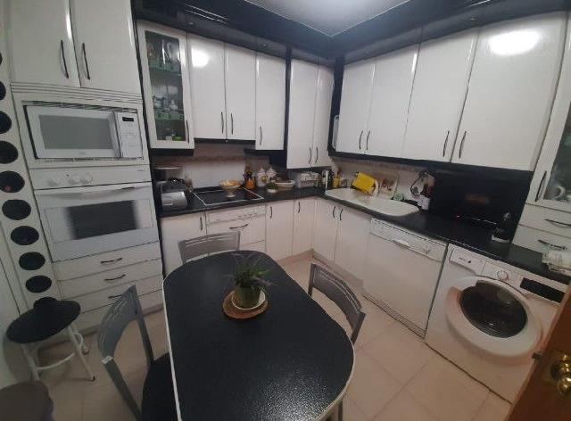 Imagen 12 Inmueble 303510 - Casa en venta en Parla /  Cerca escuela educación infantil el manzano
