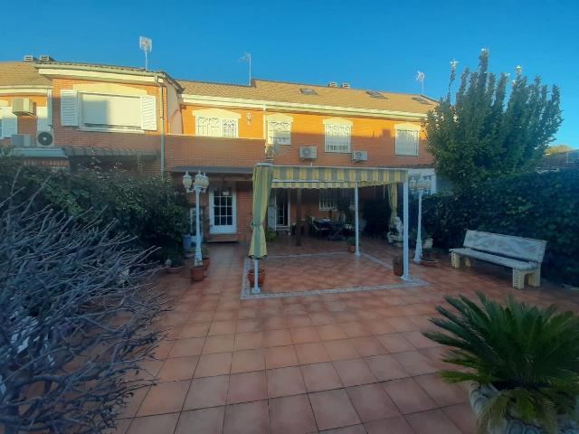 Imagen 7 Inmueble 303510 - Casa en venta en Parla /  Cerca escuela educación infantil el manzano