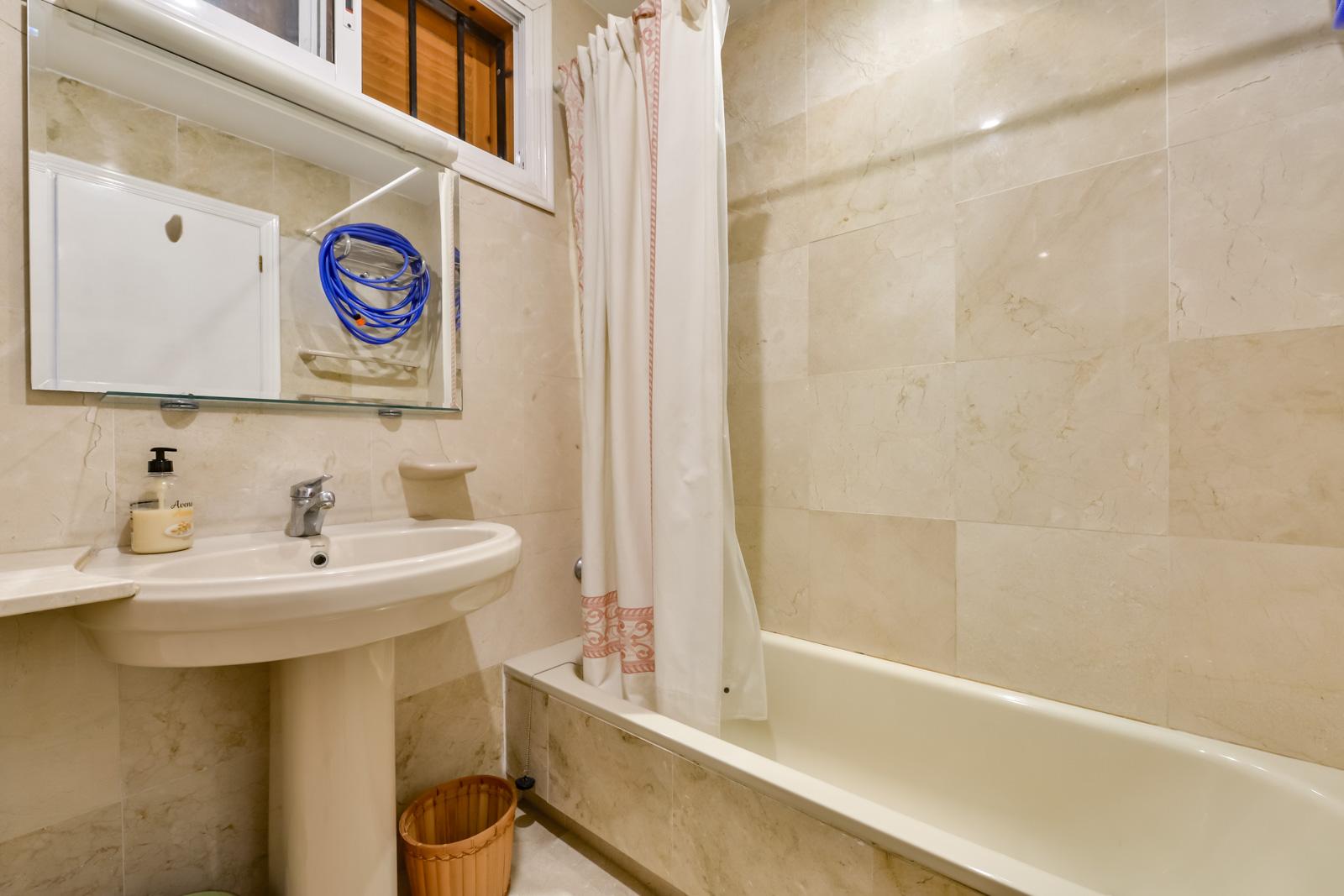 Imagen 19 Ático en venta en Altea / Ático en Mascarat, Altea, con vistas al mar y al puerto