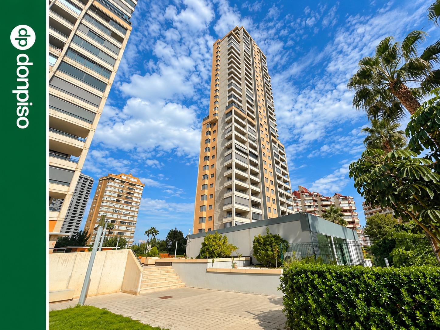 Imagen 1 Apartamento en venta en Benidorm / Torres d?Oboe, Rincón de Loix, Benidorm. 