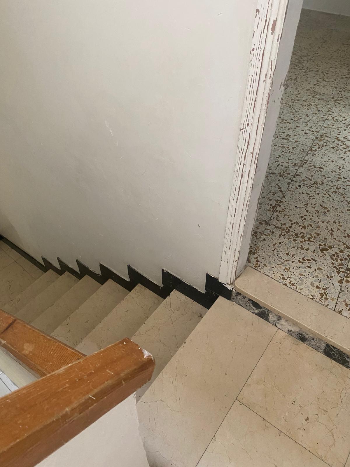 Imagen 3 Casa Adosada en venta en Aspe / Calle La cruz 140, cerca del ayuntamiento