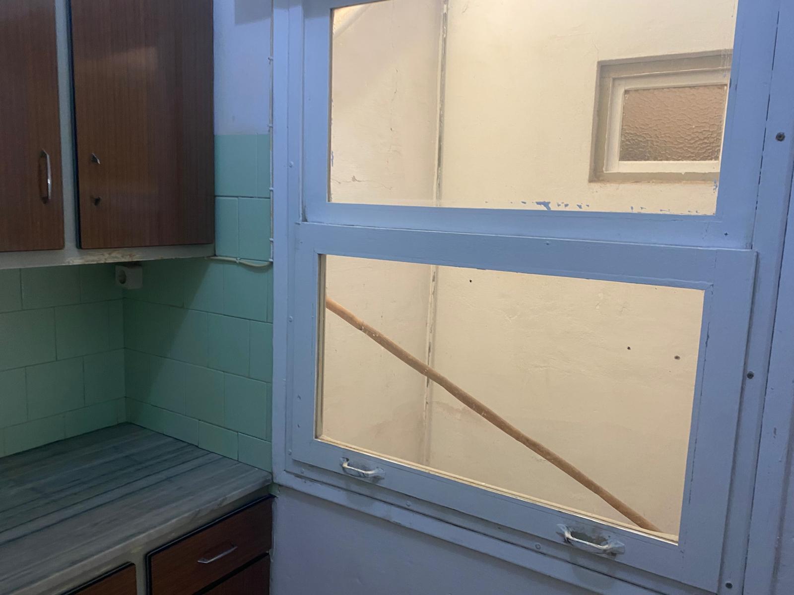 Imagen 4 Casa Adosada en venta en Aspe / Calle La cruz 140, cerca del ayuntamiento