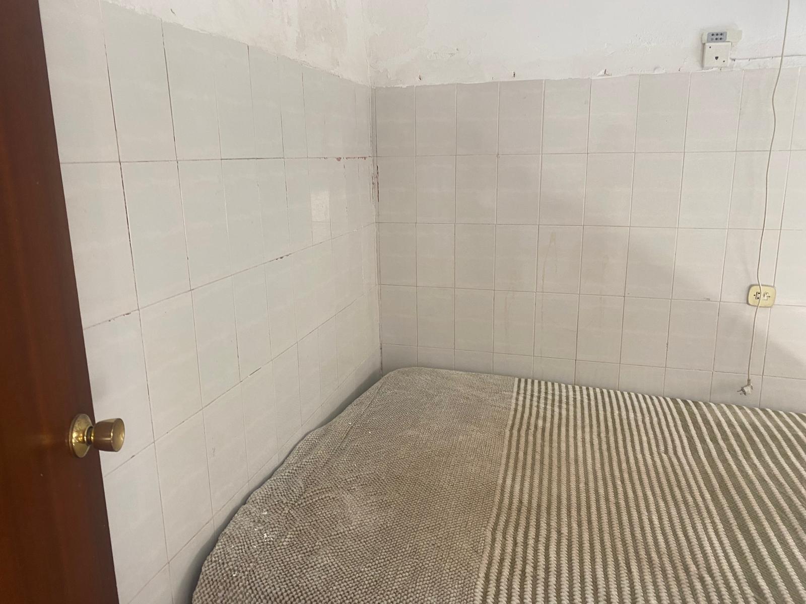 Imagen 13 Casa Adosada en venta en Aspe / Calle La cruz 140, cerca del ayuntamiento