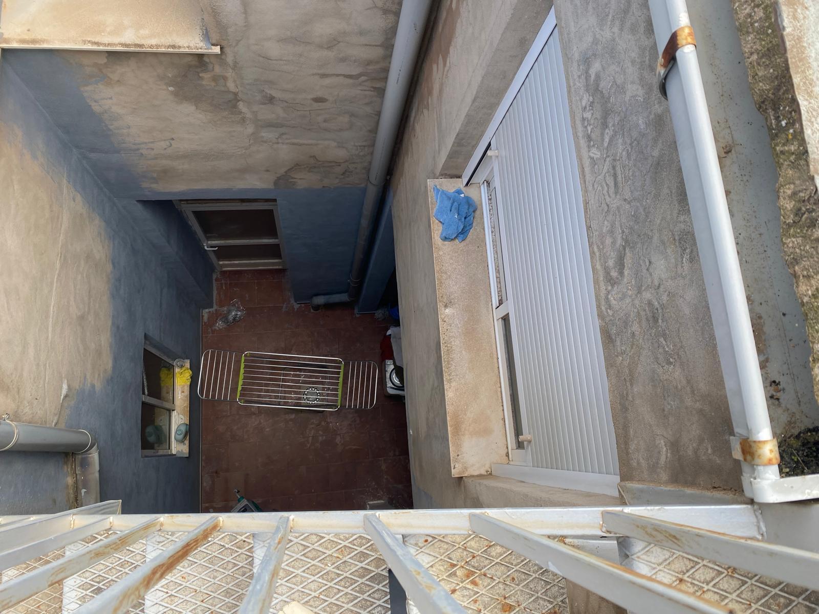 Imagen 8 Casa Adosada en venta en Castalla / Entorno residencial y tranquilo