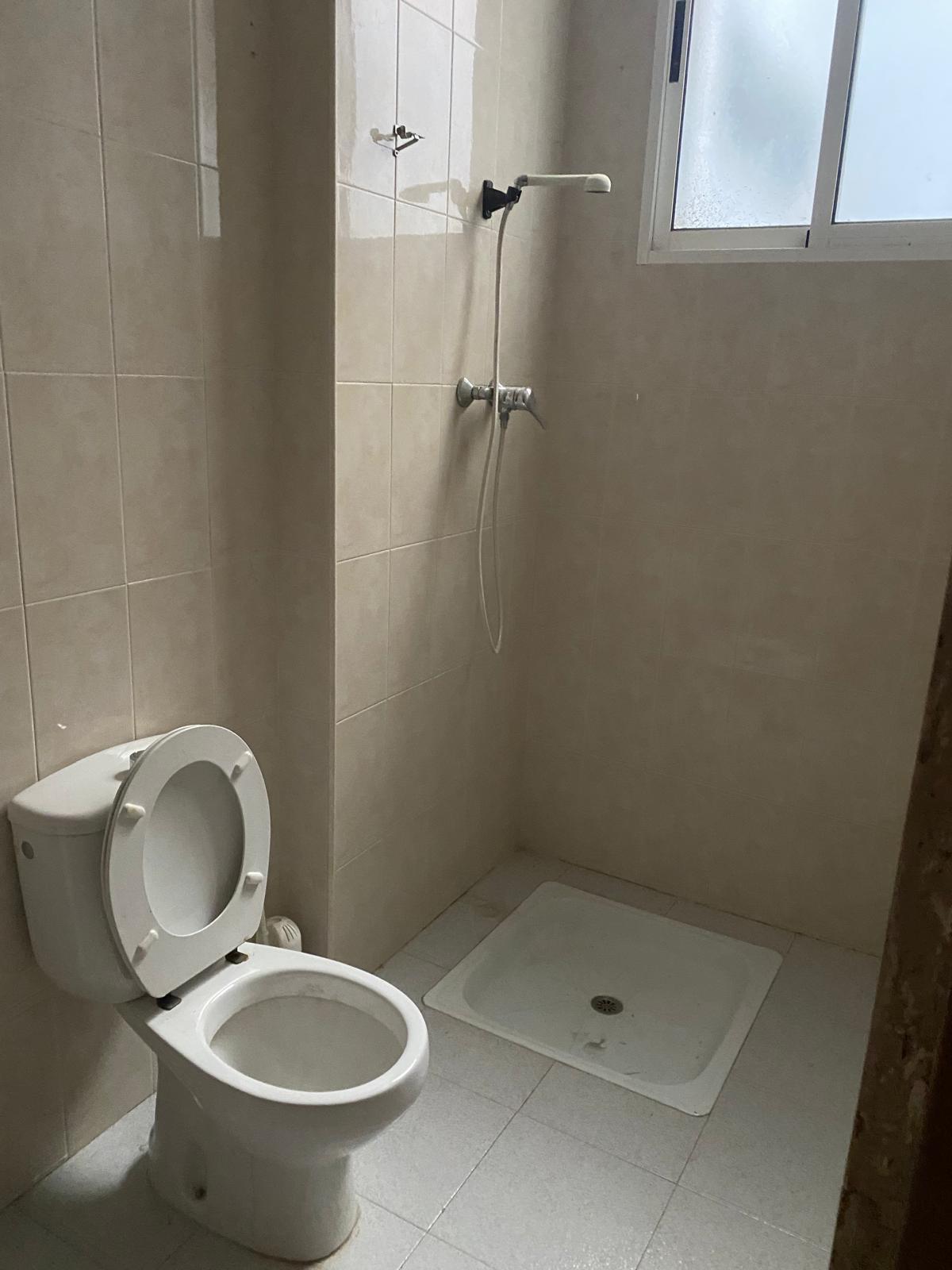 Imagen 24 Casa Adosada en venta en Castalla / Entorno residencial y tranquilo