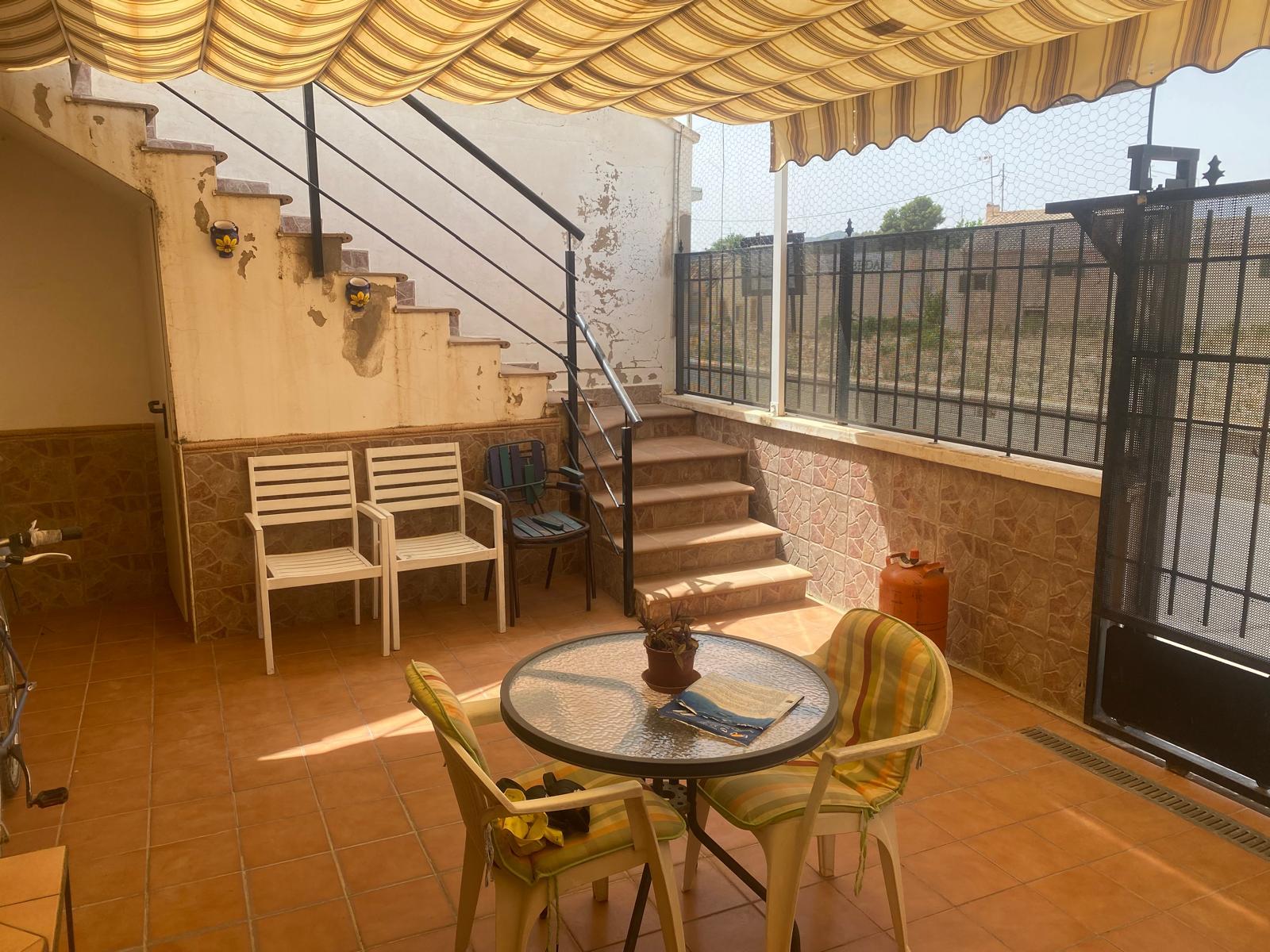 Imagen 1 Casa Adosada en venta en Pinós El/pinoso / En übeda, pedanía de Pinoso, a 7 km de Pinoso