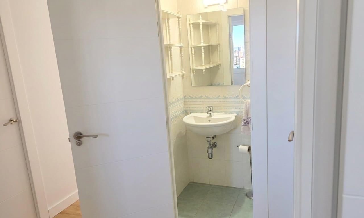 Imagen 24 Apartamento en venta en Alicante/alacant / En Alicante, cerca de la playa