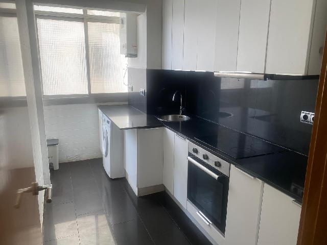 Imagen 3 Inmueble 305211 - Piso en venta en Barcelona / Sant Ramon Nonat - Cardenal Reig