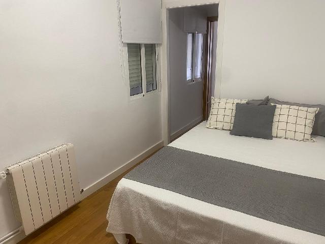 Imagen 8 Inmueble 305211 - Piso en venta en Barcelona / Sant Ramon Nonat - Cardenal Reig