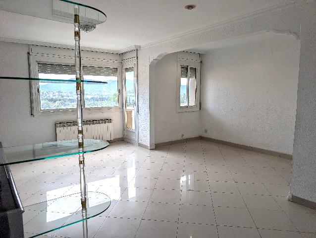 Imagen 1 Inmueble 306162 - Piso en venta en Parets Del Vallès / Cerca del centre d´atenció primaria 