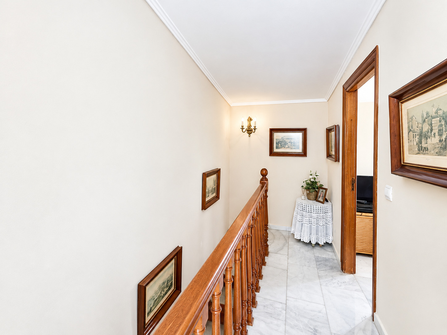 Imagen 6 Casa Adosada en venta en Rincón De La Victoria / Piso a un paso del centro historico