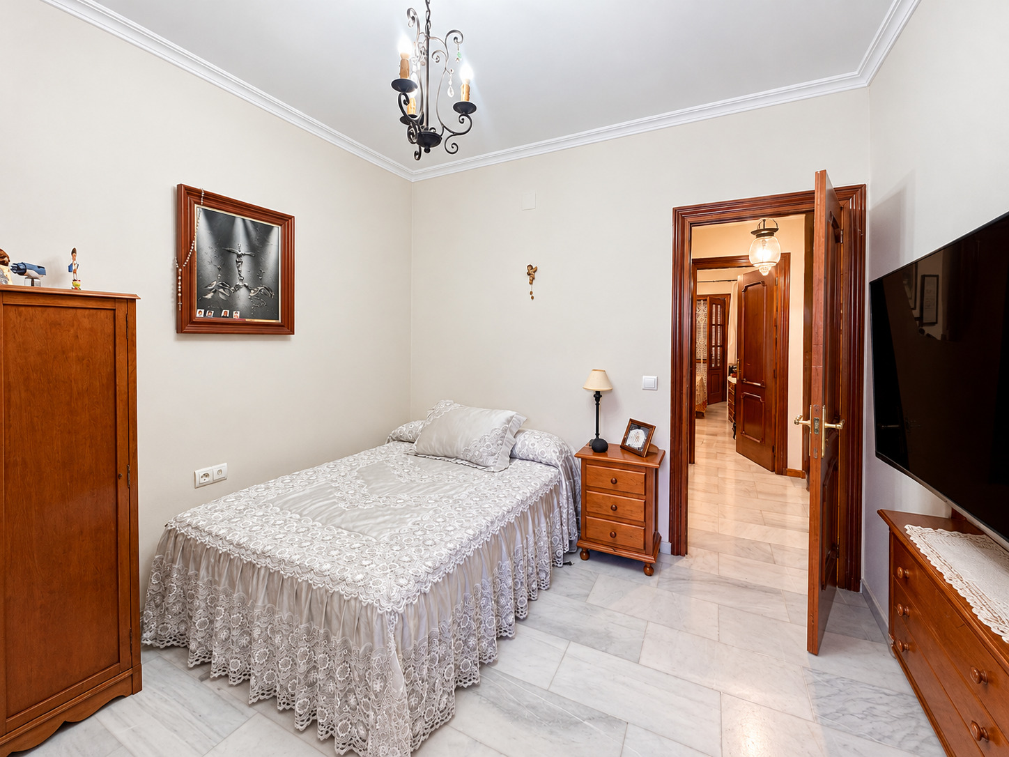 Imagen 9 Casa Adosada en venta en Rincón De La Victoria / Piso a un paso del centro historico