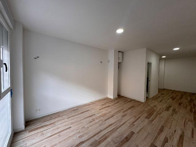 Imagen 8 Inmueble 266415 - Apartamento en venta en Málaga / Lagar Arroyocoche 10 minutos de Casabermeja