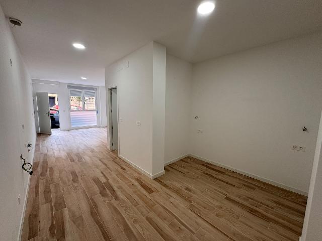 Imagen 11 Inmueble 266415 - Apartamento en venta en Málaga / Lagar Arroyocoche 10 minutos de Casabermeja