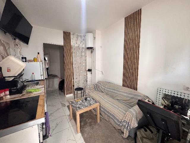 Imagen 2 Inmueble 305940 - Apartamento en venta en Málaga / Zona bien conectada con la autovia y cercana al centro 