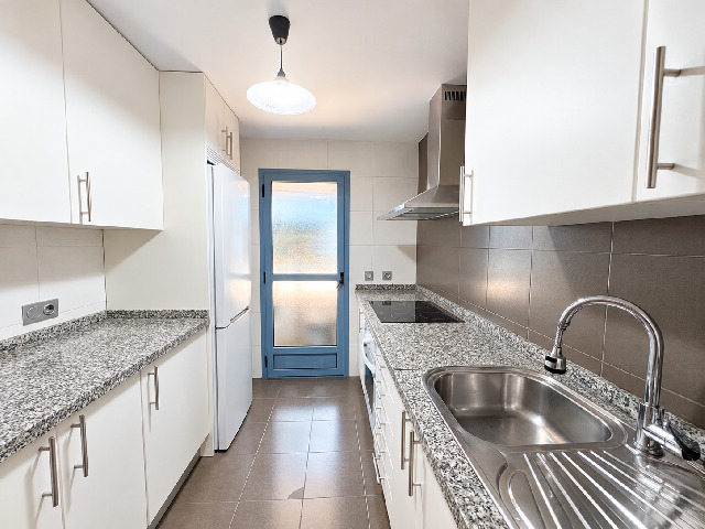 Imagen 3 Inmueble 306027 - Apartamento en venta en Málaga / Teatinos zona en expansión con mucha proyección 